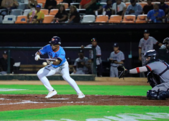 Tigres de Quintana Roo pierden ante los Sultanes de Monterrey